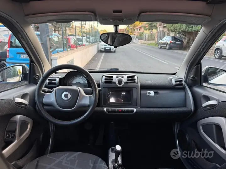 Smart Fortwo 2010 photo 5