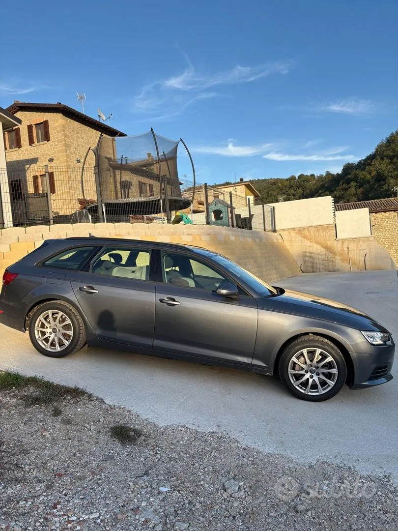 Audi A4 Avant 2016 photo 2