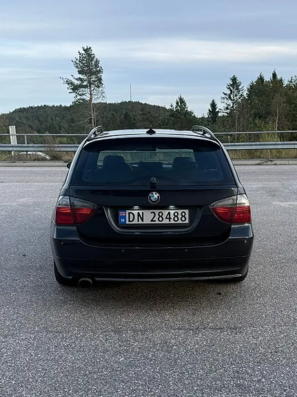 BMW 320D 2006 photo 4