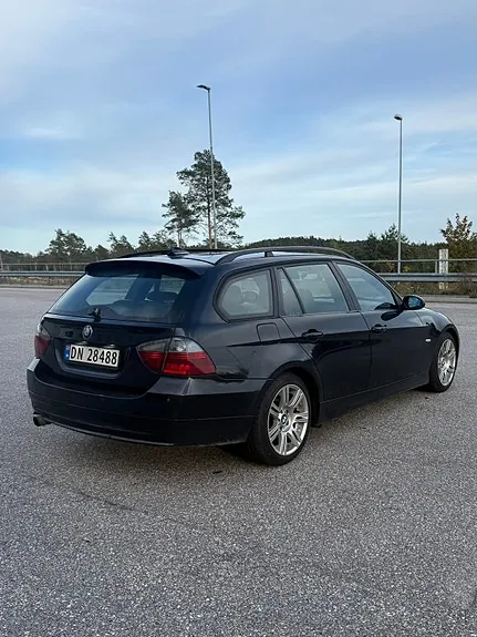 BMW 320D 2006 photo 5
