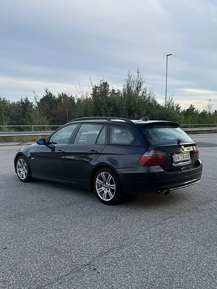 BMW 320D 2006 photo 3