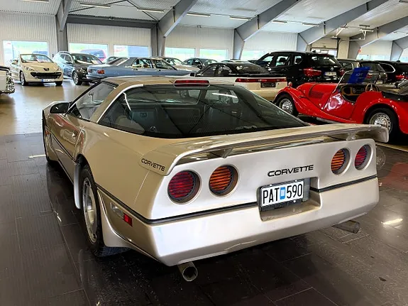 Chevrolet Corvette 1987 photo 5
