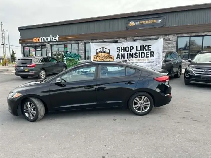 Hyundai Elantra 2018 photo 2
