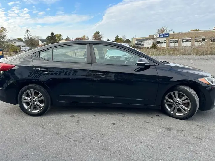 Hyundai Elantra 2018 photo 5