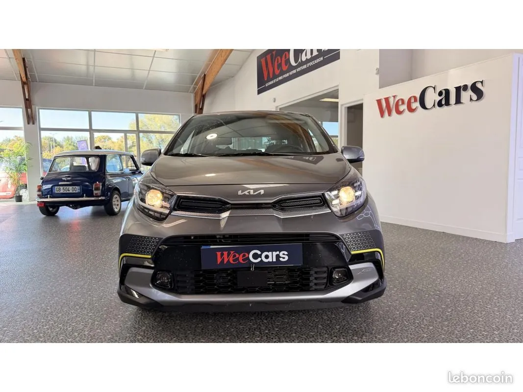 Kia Picanto 2024 photo 2