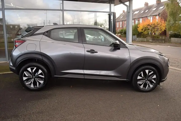 Nissan Juke 2025 photo 2