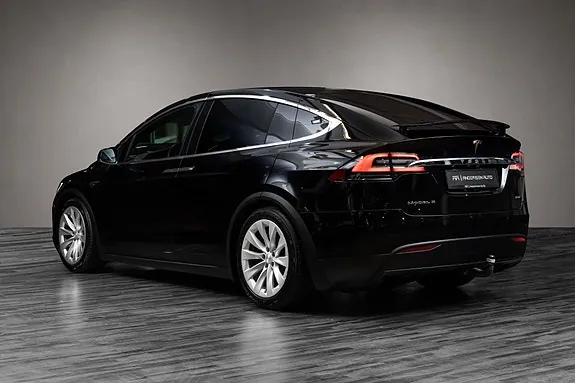 Tesla Model X 2018 photo 4
