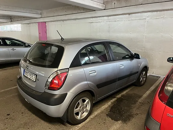 Kia Rio 2007 photo 4