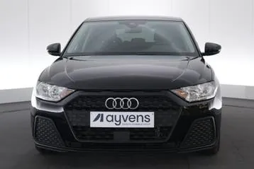 Audi A1 2023 photo 2