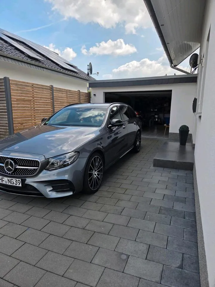 Mercedes-Benz E43 Amg
