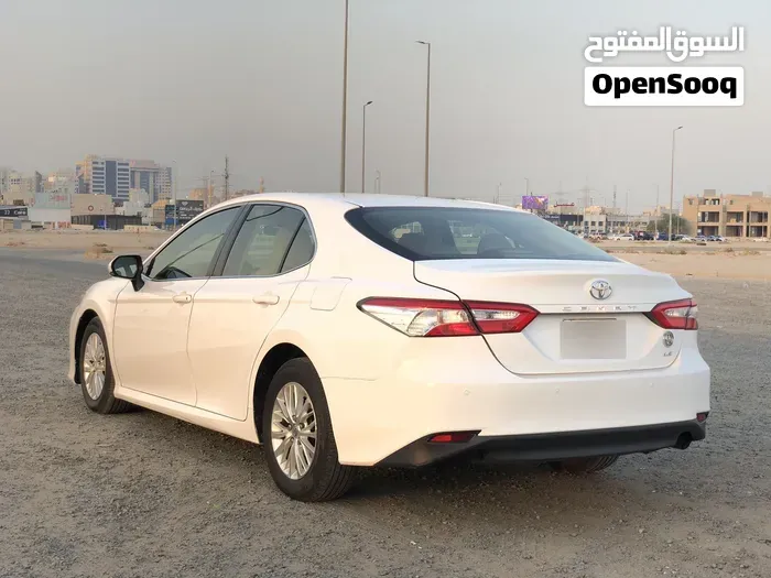 Toyota Camry 2020 photo 4