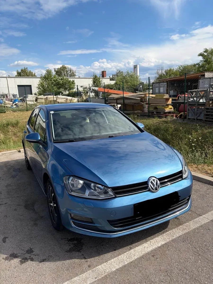 Volkswagen Golf 2015 photo 2