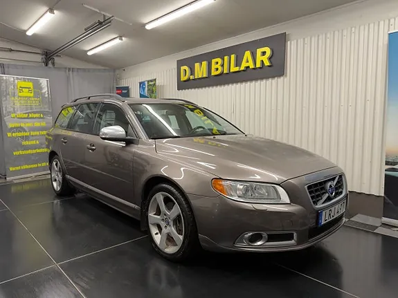 Volvo V70 2011 photo 4