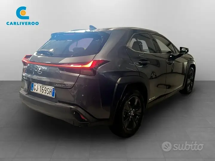 Lexus Ux 2022 photo 4
