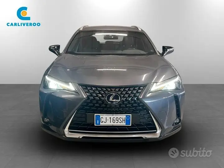 Lexus Ux 2022 photo 2