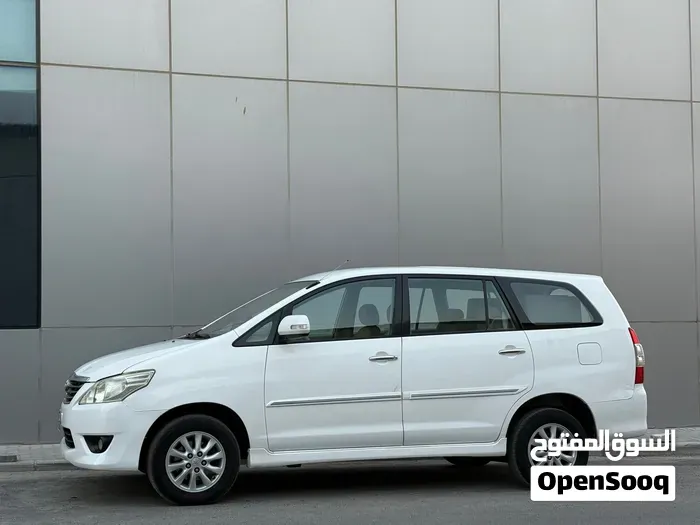 Toyota Innova 2014 photo 4