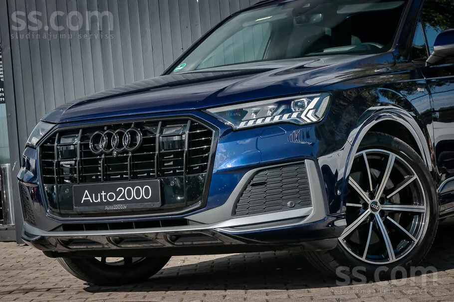 Audi Q7 2022 photo 2