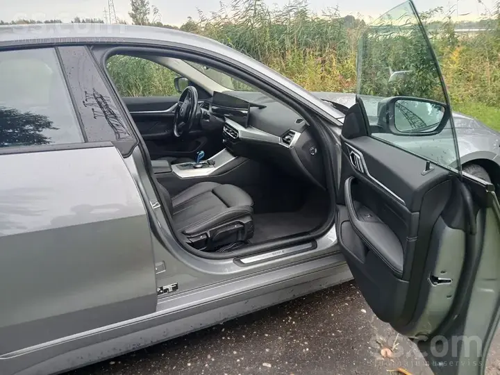 BMW I4 2022 photo 3