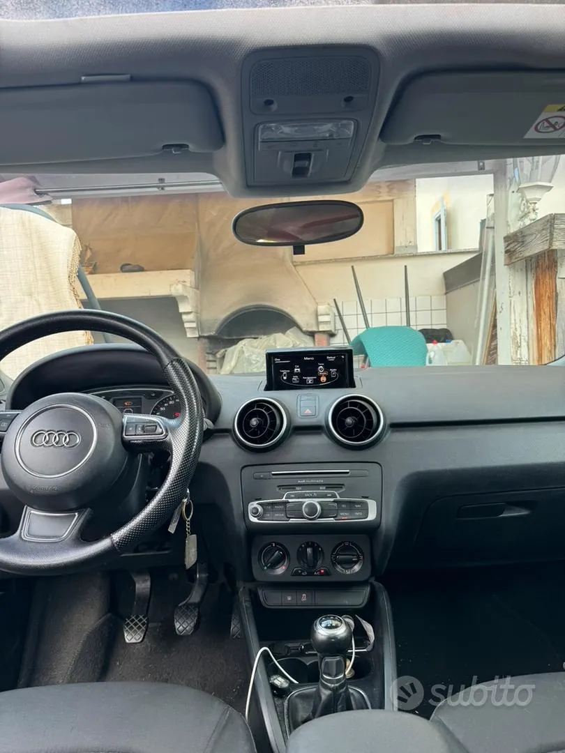 Audi A1 2015 photo 3