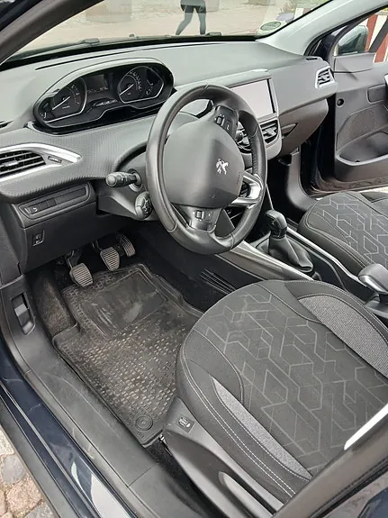 Peugeot 2008 2018 photo 5