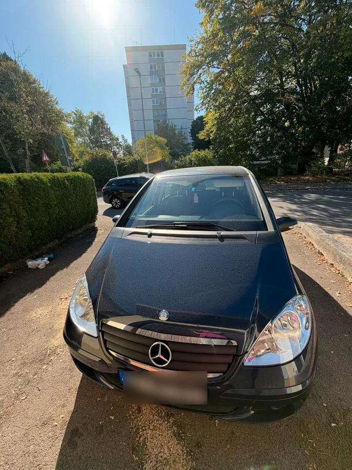 Mercedes-Benz A160