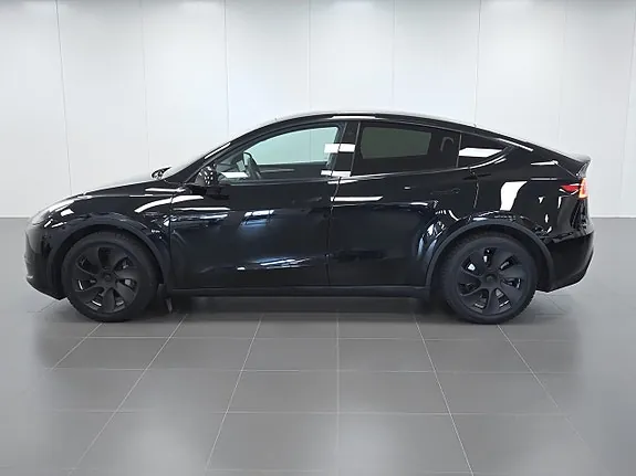 Tesla Model Y 2023 photo 5