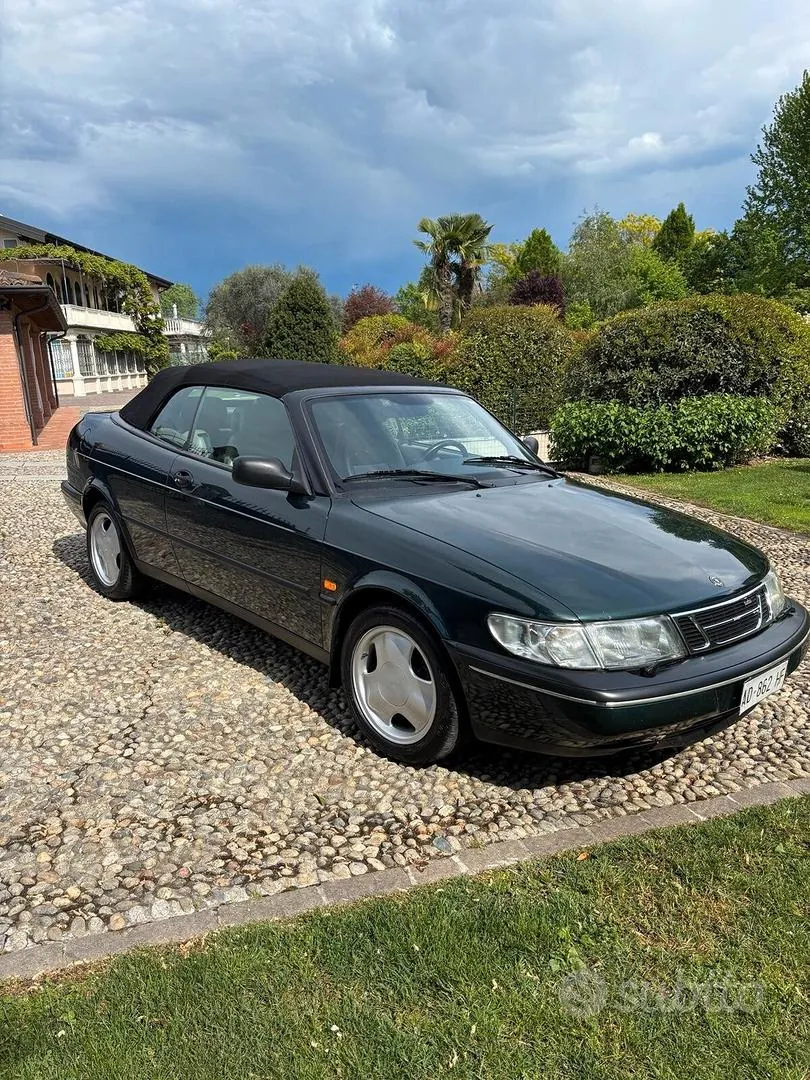 Saab 900 1995 photo 2