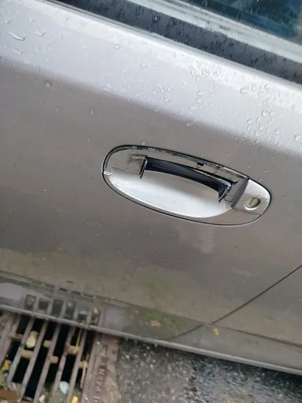 Chevrolet Aveo 2011 photo 4