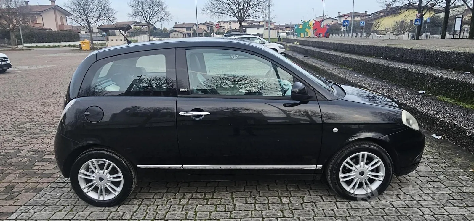 Lancia Ypsilon 2012 photo 4
