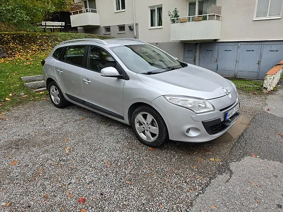 Renault Megane 2012 photo 3