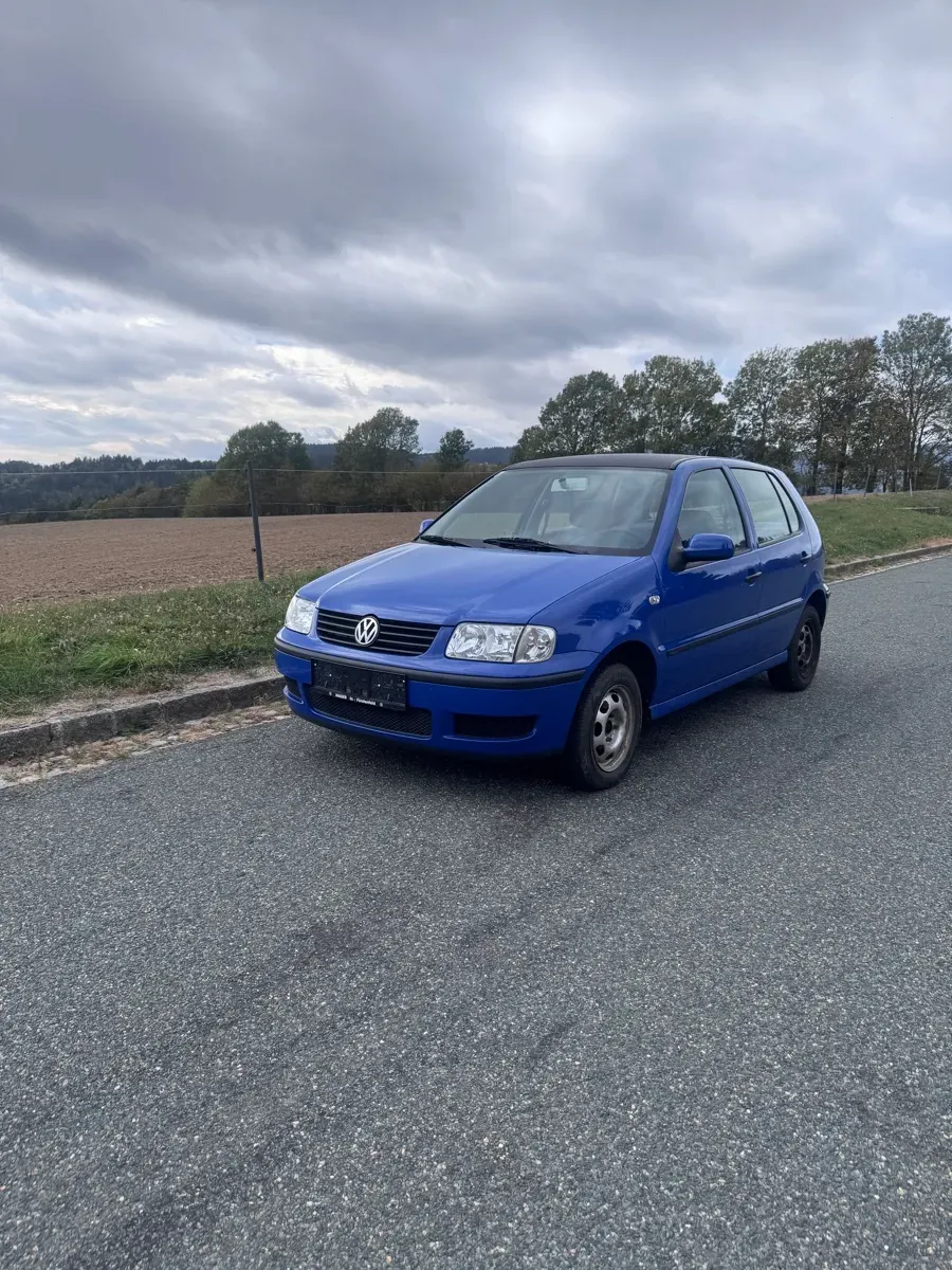 Volkswagen Polo 2000 photo 2