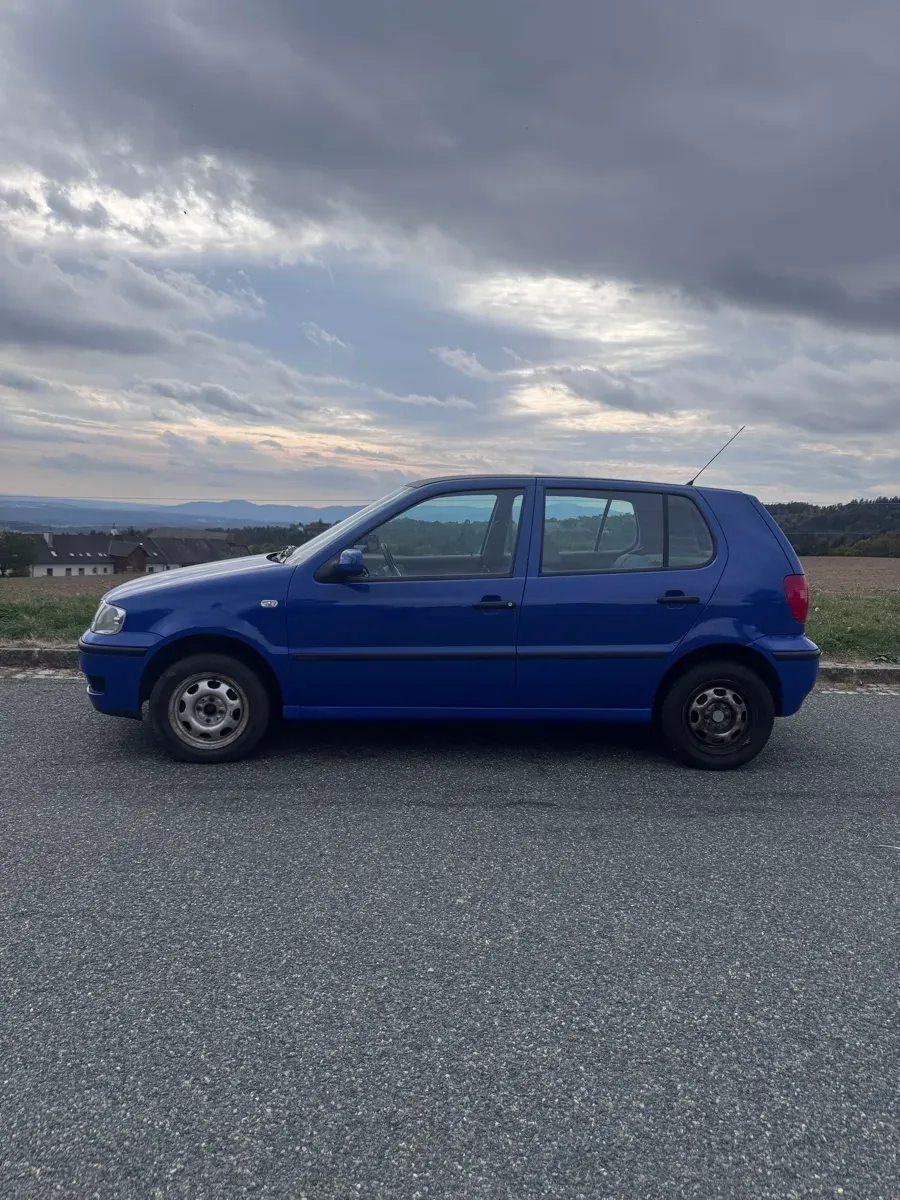 Volkswagen Polo 2000 photo 3