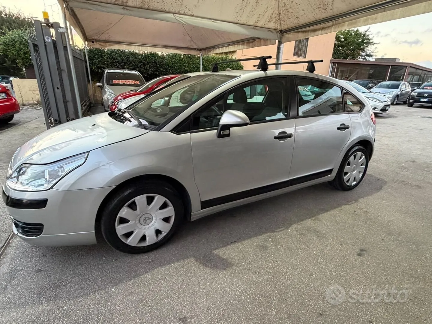 Citroen C4 2006 photo 3