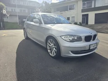BMW 123D 2010 photo 4
