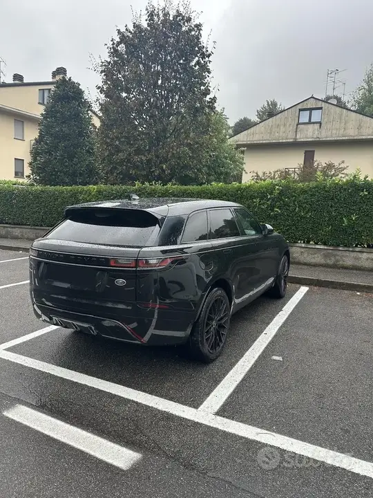 Land Rover Range Rover Velar 2019 photo 3