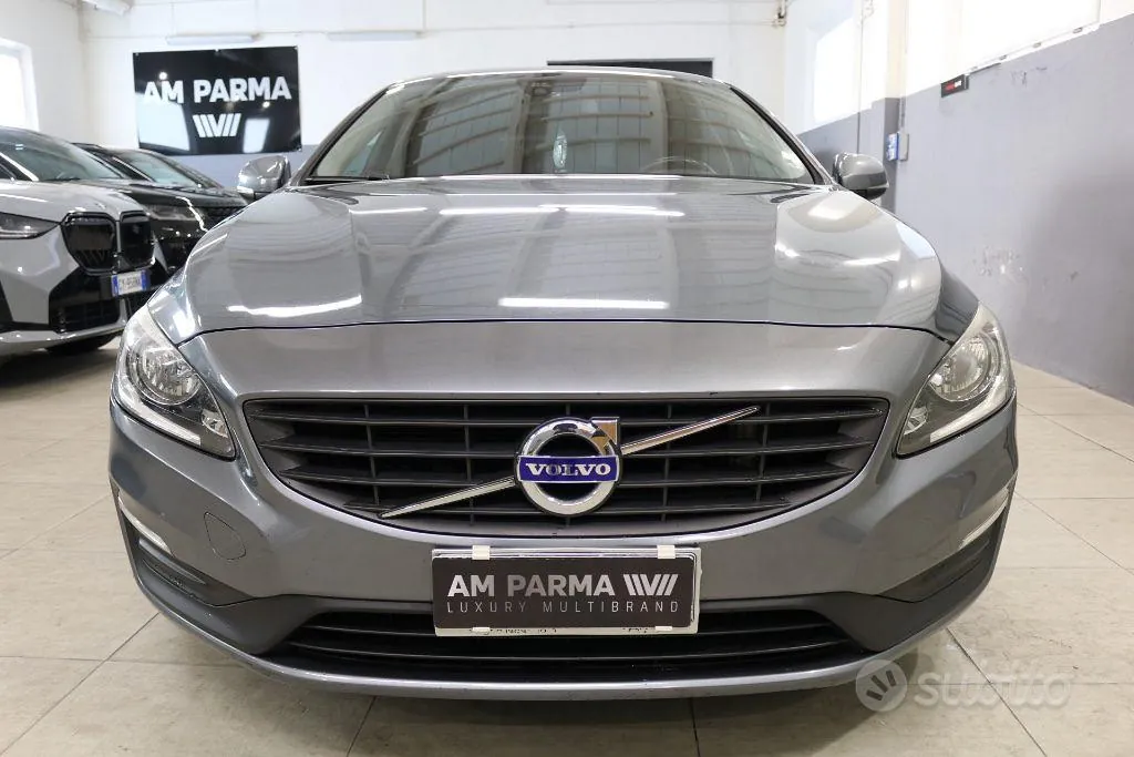 Volvo V60 2017 photo 2