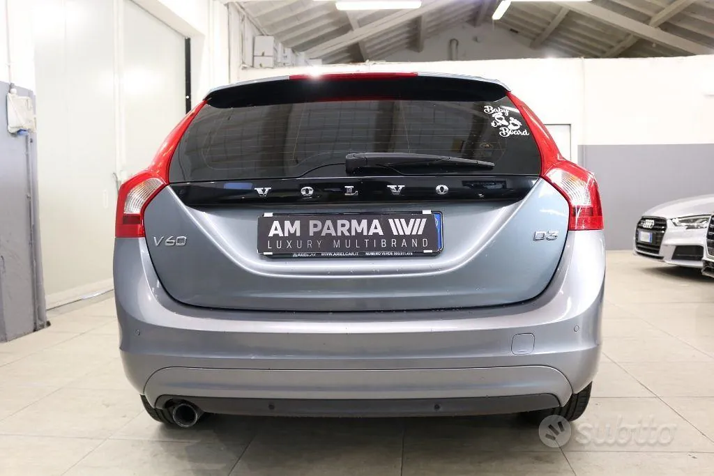 Volvo V60 2017 photo 5