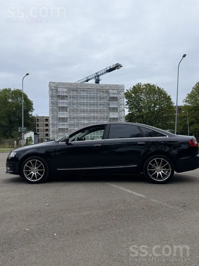 Audi A6 2010 photo 3