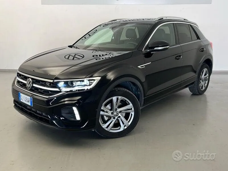 Volkswagen T-Roc 2023 photo 2