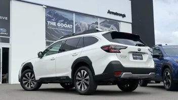 Subaru Outback 2026 photo 3