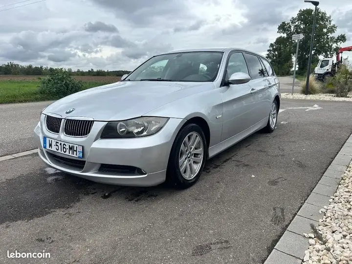 BMW 3 Series 2008 photo 2