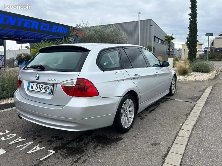 BMW 3 Series 2008 photo 4