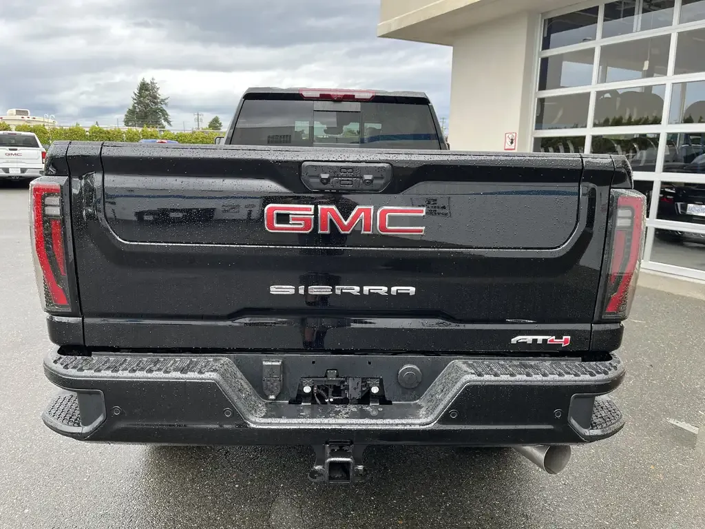 GMC Sierra 3500Hd 2026 photo 4