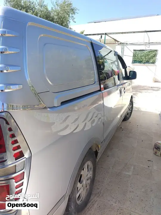 Hyundai H1 Gl 2009 photo 4
