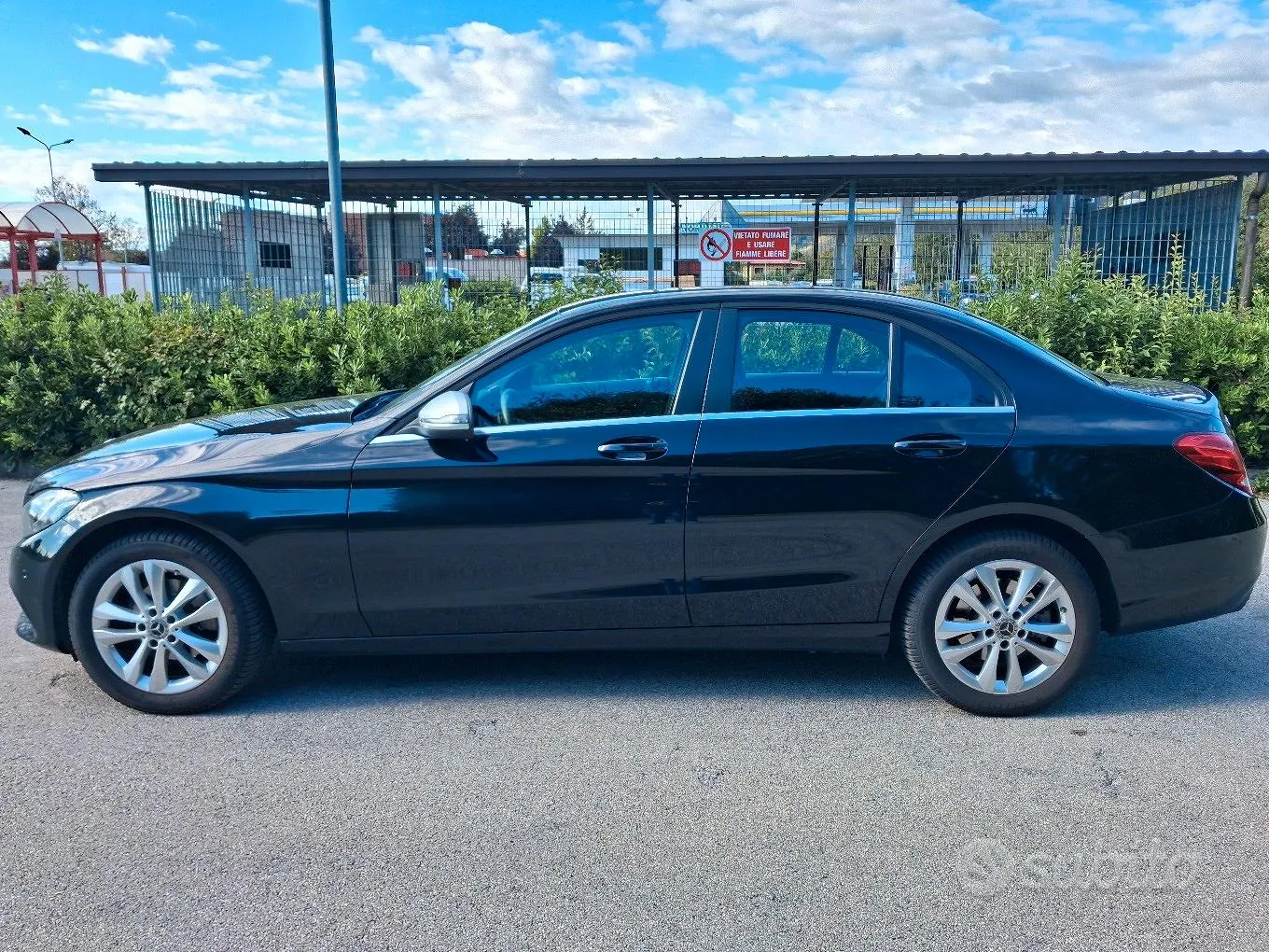 Mercedes-Benz C180 2017 photo 4