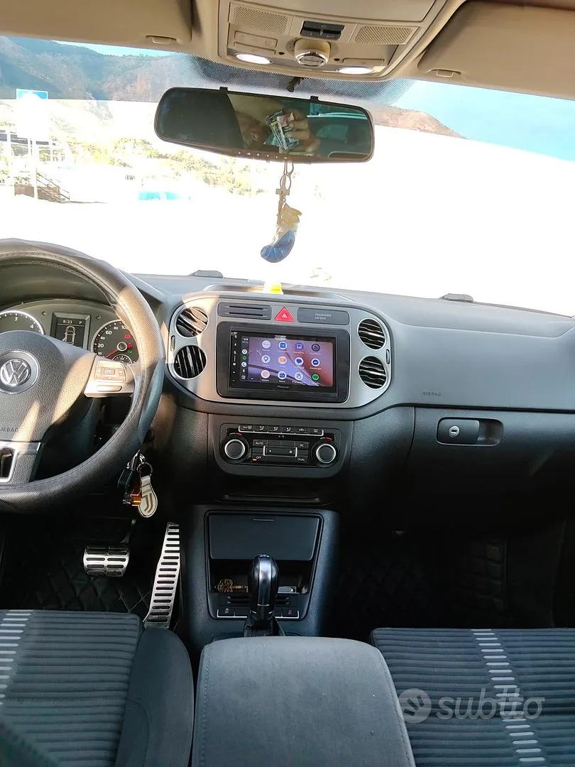 Volkswagen Tiguan 2011 photo 3