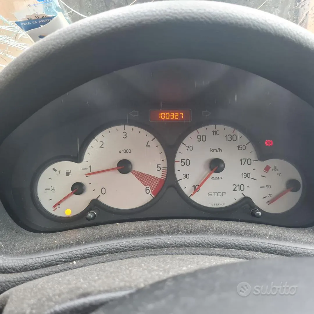 Peugeot 206 2004 photo 3