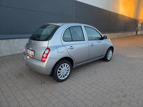 Nissan Micra 2006 photo 5