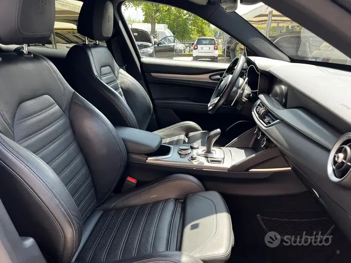 Alfa Romeo Stelvio 2021 photo 5