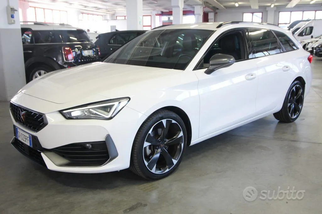 Cupra Leon Sportstourer 2024 photo 2